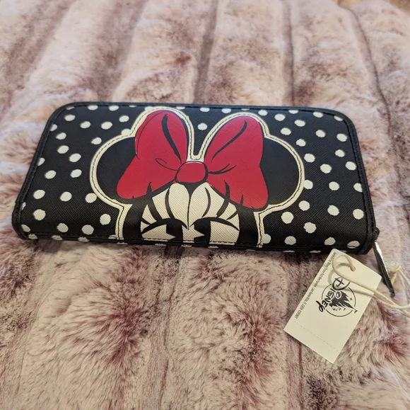 Loungefly Black Red and White Minnie Mouse Wallet - Picture 2 of 7
